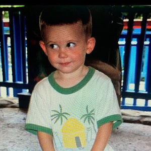 Meet your Posher, Ethan